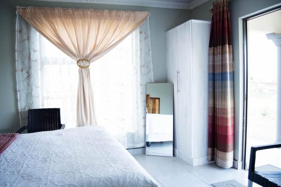 Basic Double Room, Mountain View