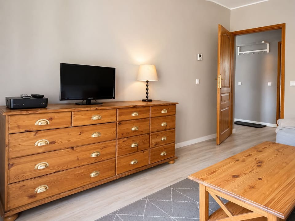 Comfort Apartment, Garden View | Interior