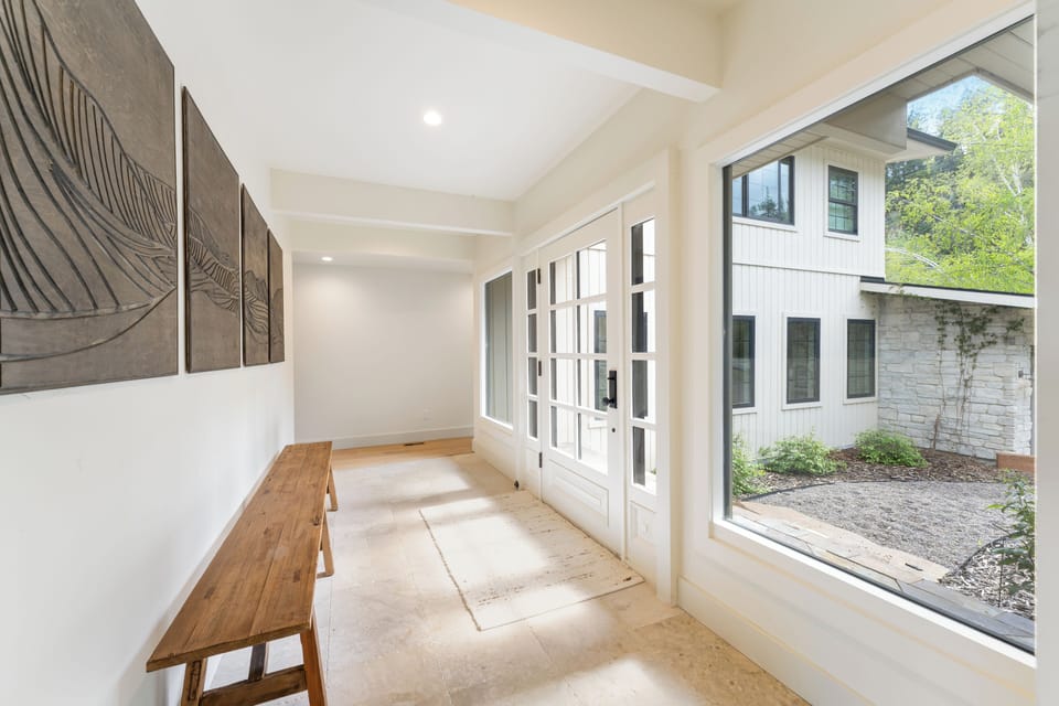 Entry way to the home | Interior