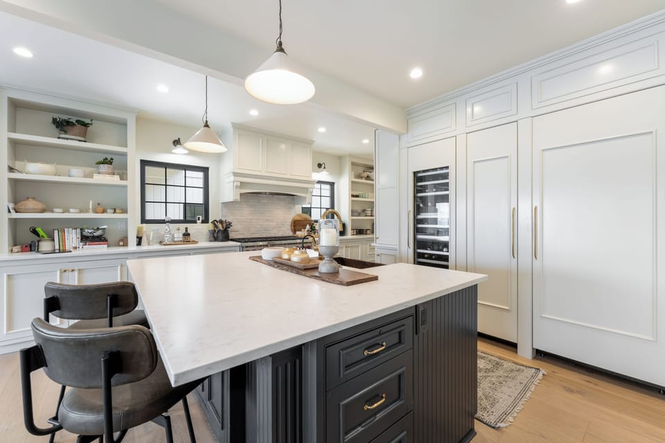 Full kitchen - a chef's dream! | Interior