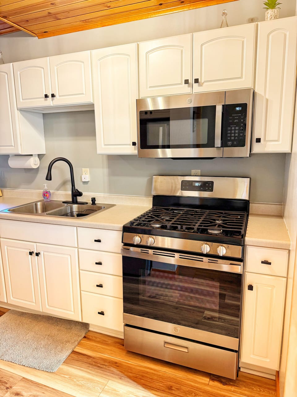 Updated kitchen and appliances. 