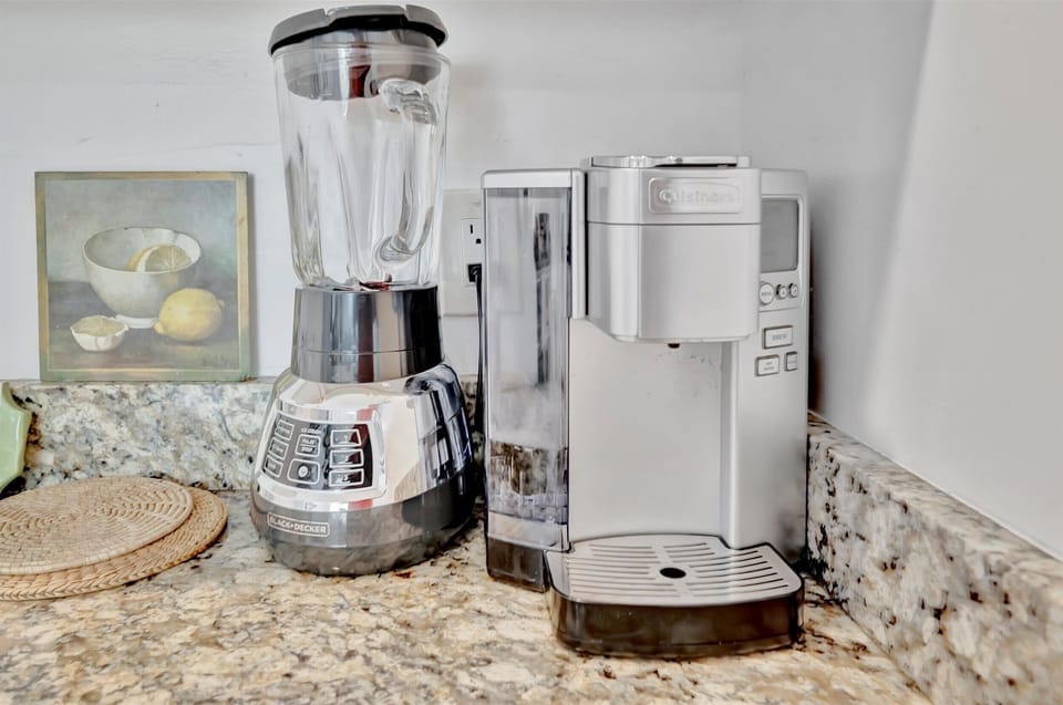 Blender and coffee setup included for guests