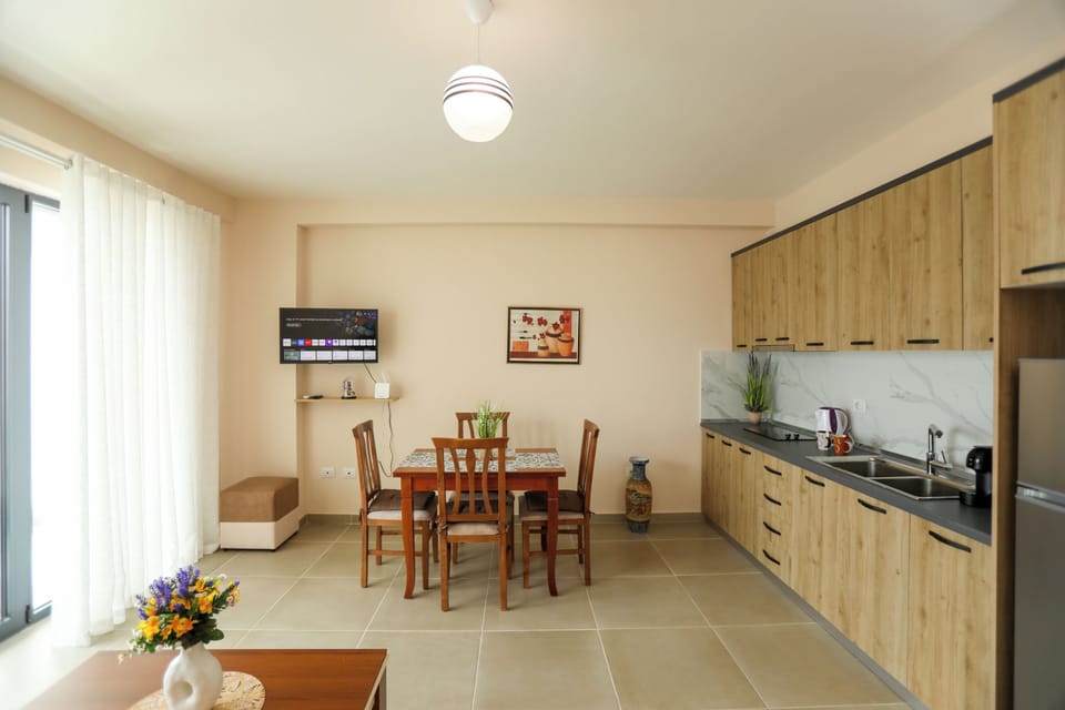 Kitchen and dining area