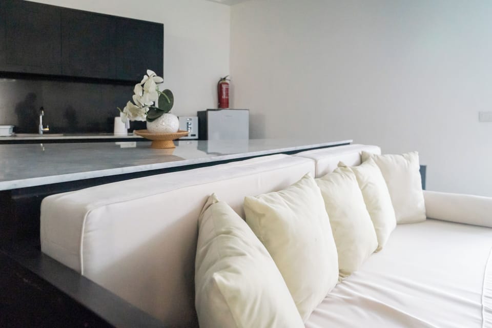 Deluxe Villa | Living area
