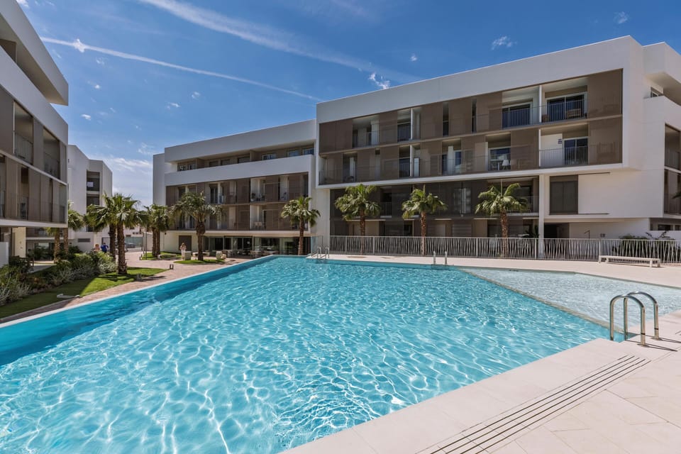 Communal swimming pool