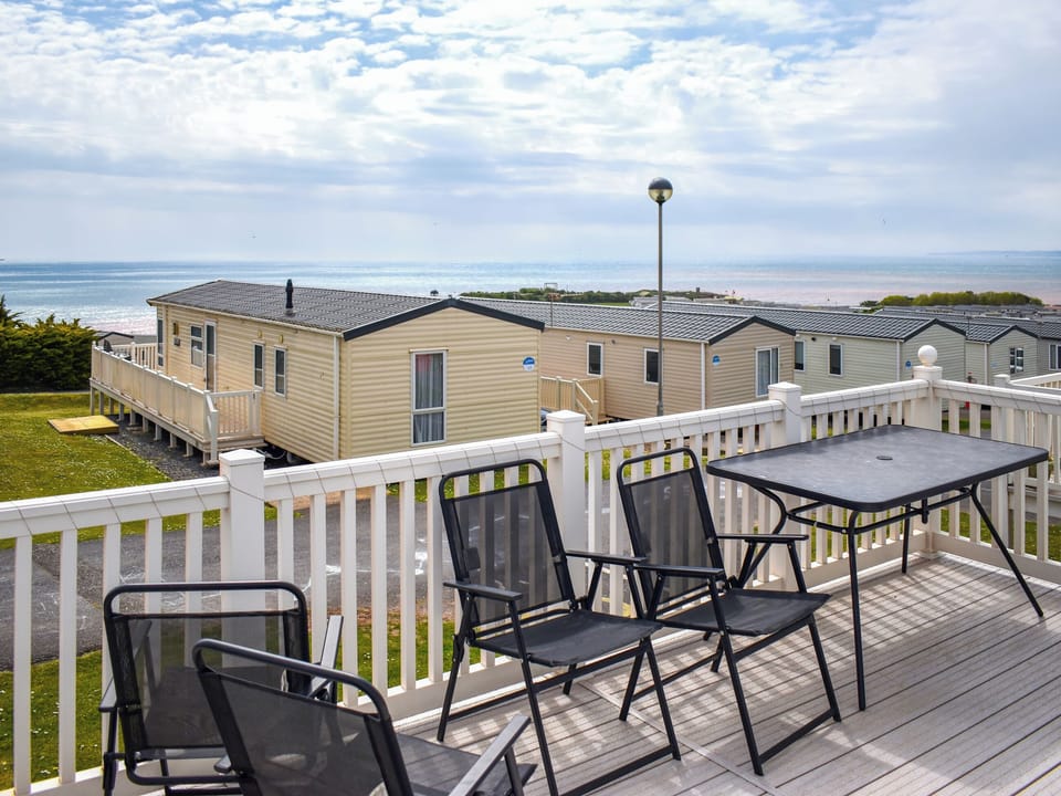 Decking | Lyme View 5 - Grand Coastal Retreats, Exmouth