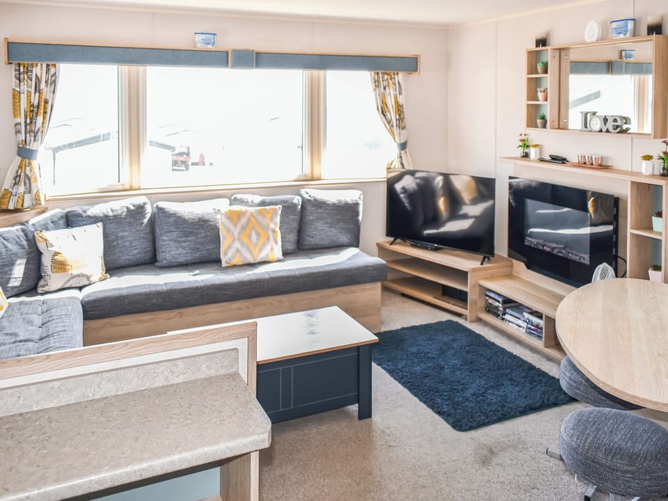 Double bedroom | Karo Place 113 - Grand Coastal Retreats, Exmouth