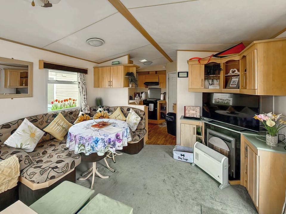 Open plan living space | 67 Golden Sands - Golden Sands, Towyn