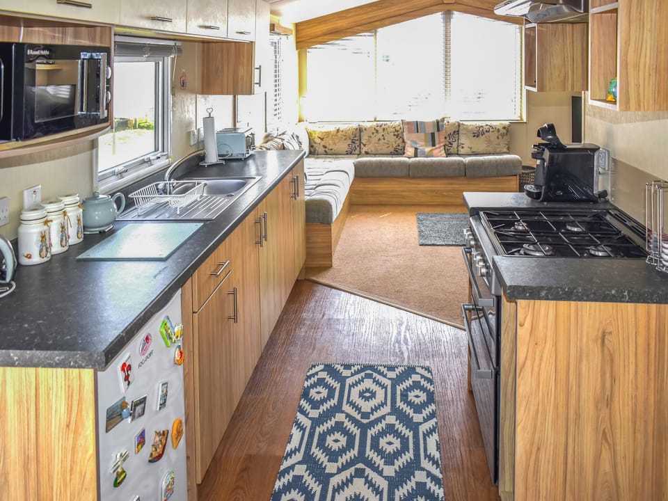 Open plan living space | Karo Place 92 - Grand Coastal Retreats, Exmouth