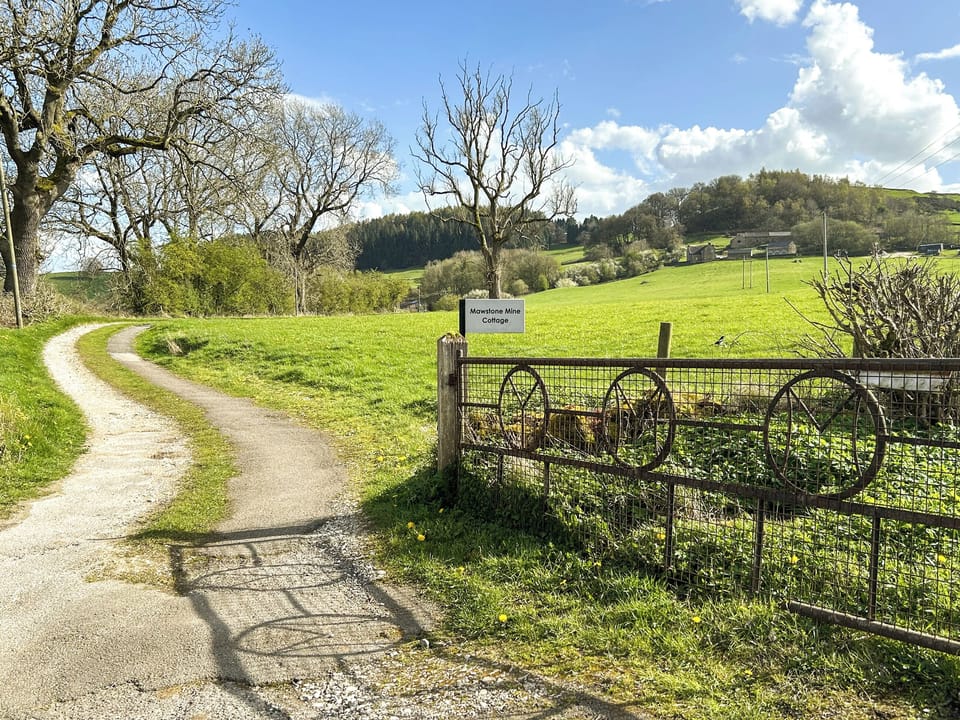 Outdoor | Mawstone Mine Cottage, Youlgrave