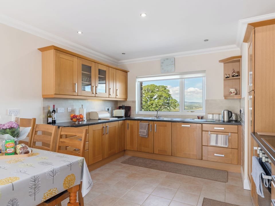 Kitchen/diner | Highgrove, Narberth
