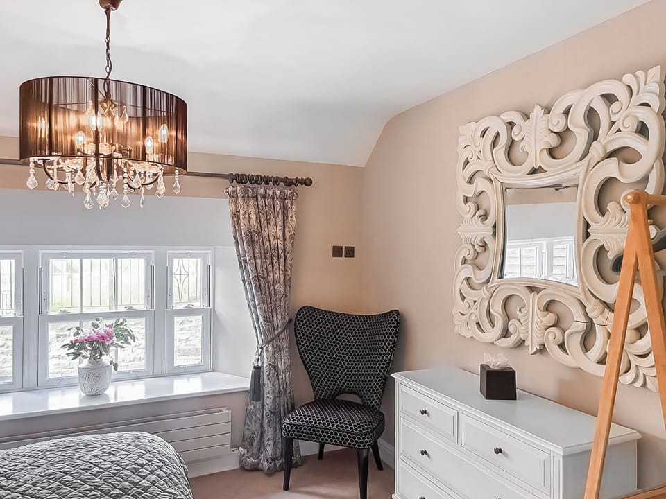 Double bedroom | Wensleydale Cottage - Saddle Room, Leyburn
