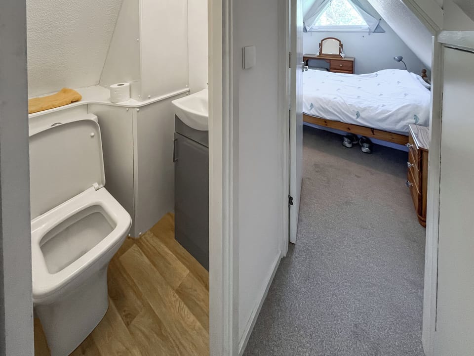 Bathroom | Neptune Lodge, Kingsdown, near Deal