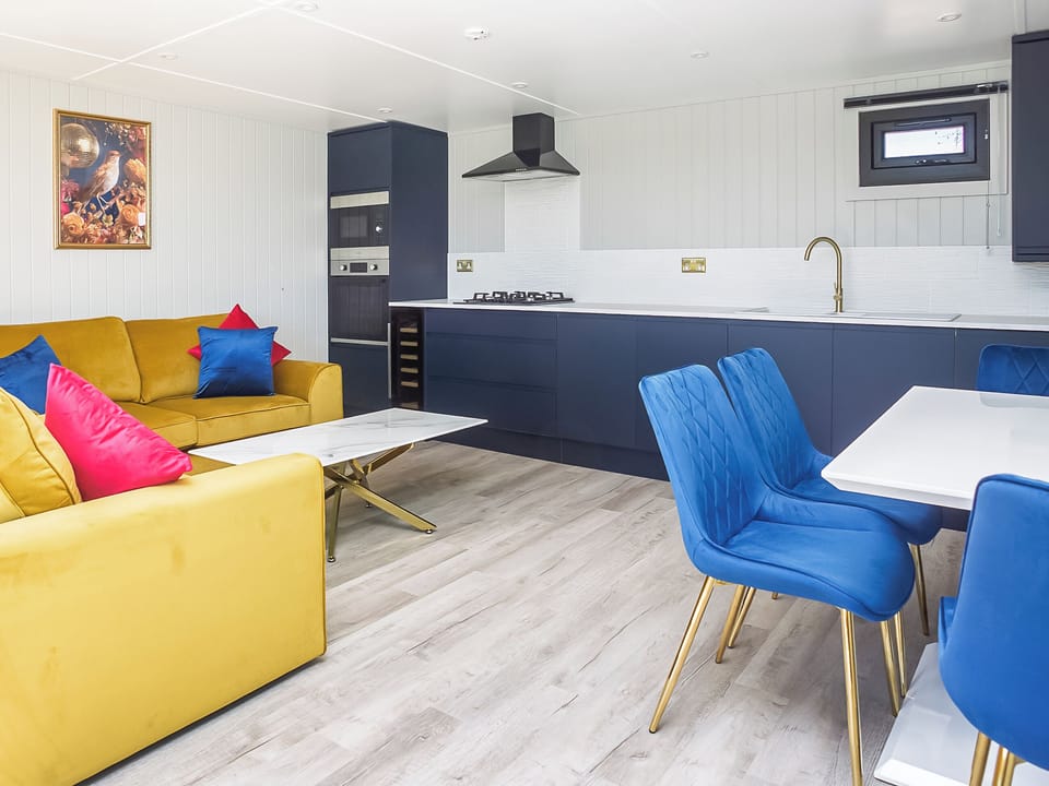 Open plan living space | Nightingale Lodge - Holmewood Lakes, Yarm