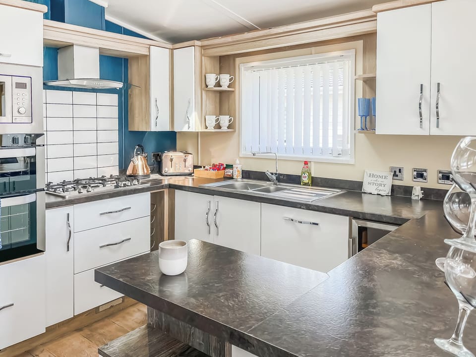 Open plan living space | Serenity at Lakeside - Serenity Holidays, Patrington Haven
