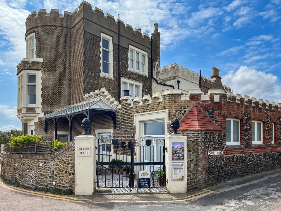 Surrounding area | Bay Cottage - The Fishermens Cottages, Broadstairs
