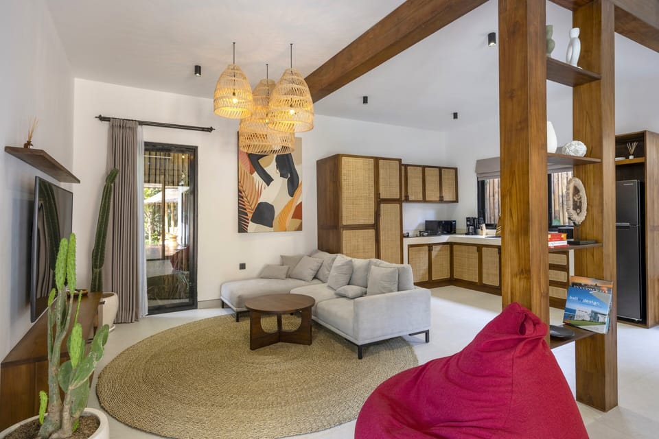 Luxury Villa, Pool View | Living area | 48-inch Smart TV with digital channels