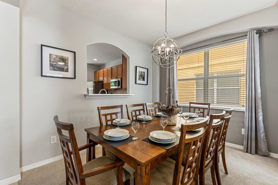 House (6 Bedrooms) | Property amenity