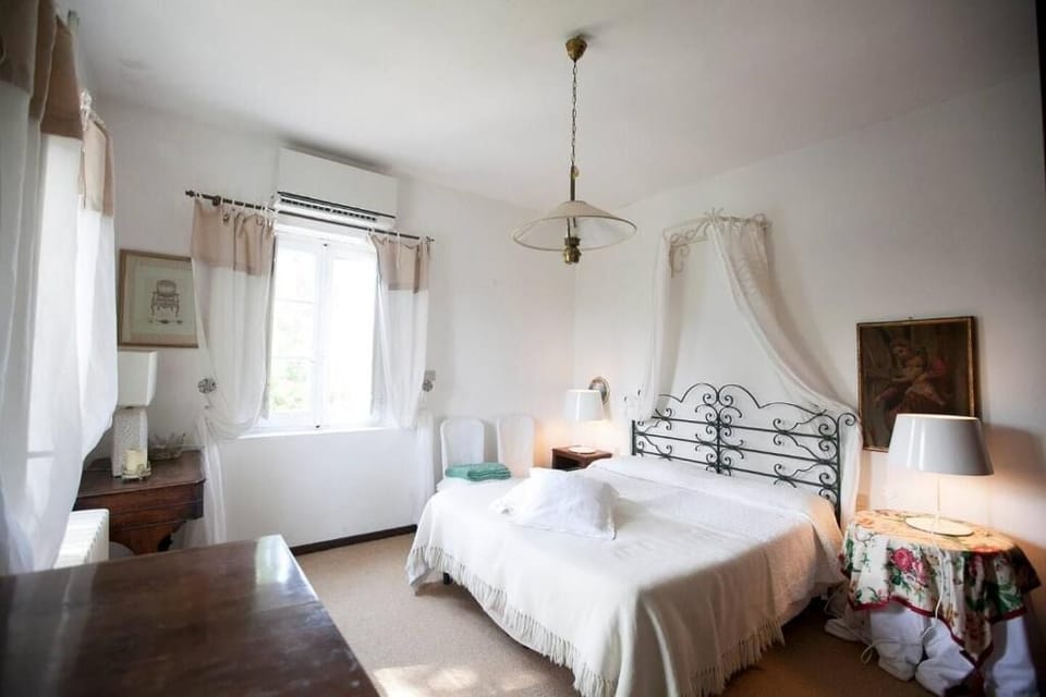 Double Room | Free WiFi