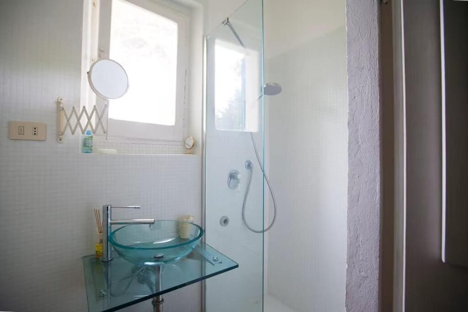 Double Room | Bathroom