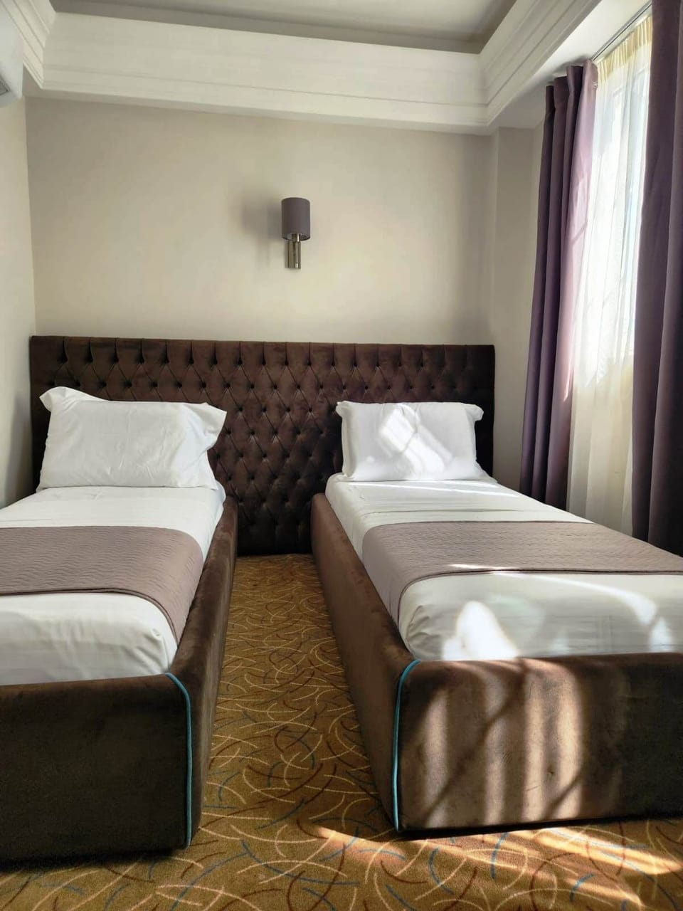Double or Twin Room, 2 Twin Beds | Desk, laptop workspace, soundproofing, free WiFi