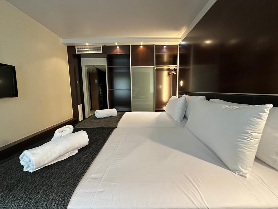 Premium Double Room, City View | In-room safe, free WiFi