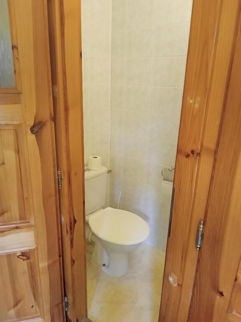 Economy Double Room, Courtyard View | Bathroom