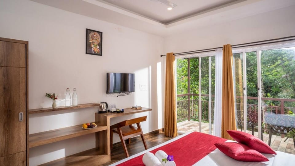 Suite, Balcony, Garden View | Free WiFi