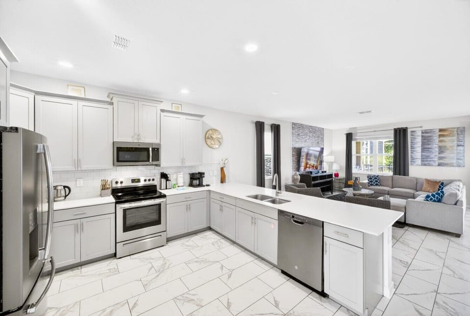 Kitchen – second angle
