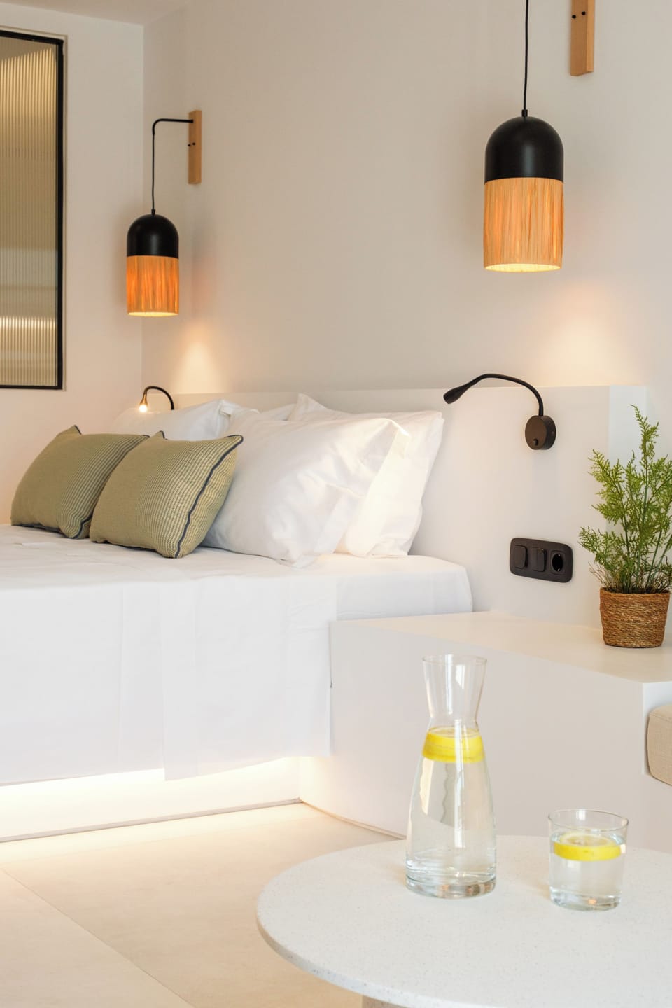 Executive Suite | Premium bedding, in-room safe, blackout drapes