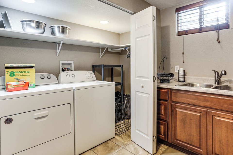 Apartment (1 Bedroom) | Interior
