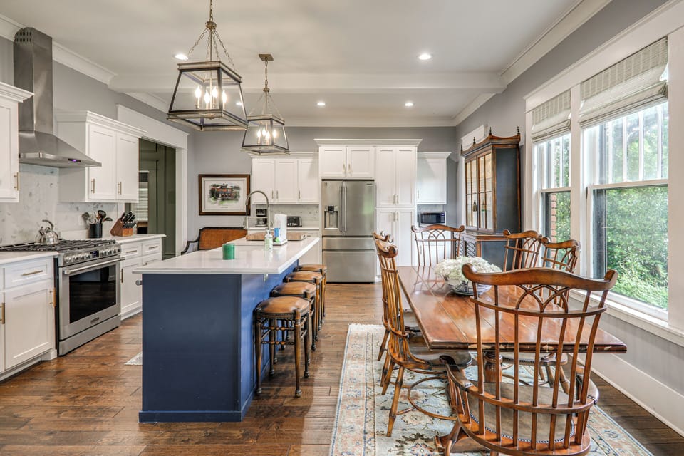 House (4 Bedrooms) | Interior