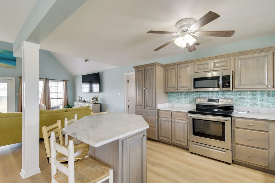 House (3 Bedrooms) | Interior