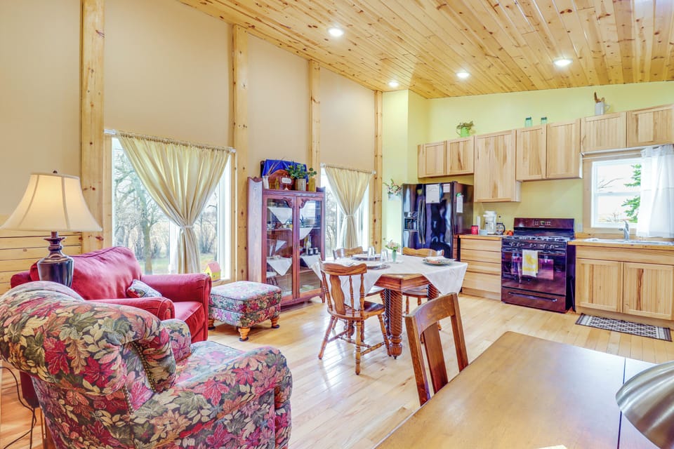 Apartment (2 Bedrooms) | Front of property