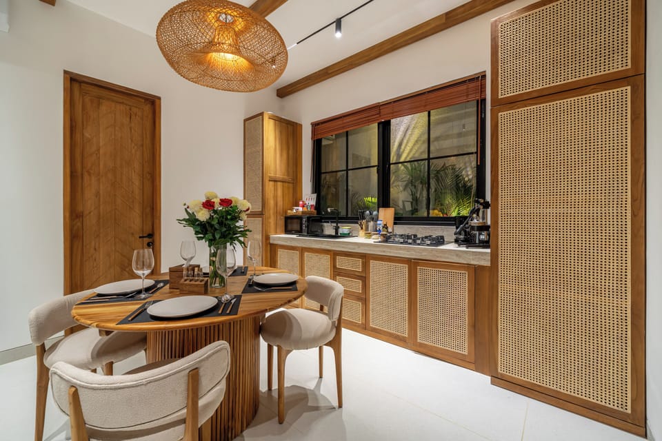 Luxury Villa, Pool View | Dining