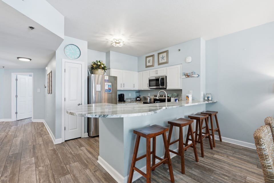 Kitchen Bar