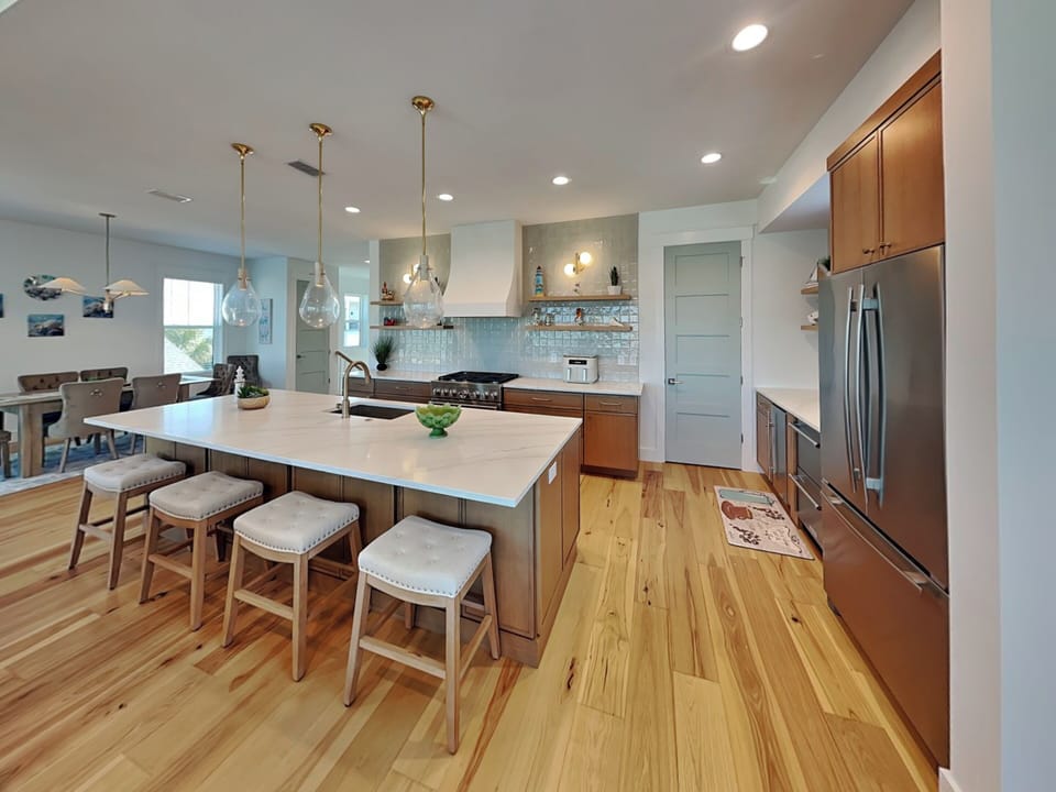 Ocean Breeze - Fully Equipped Kitchen