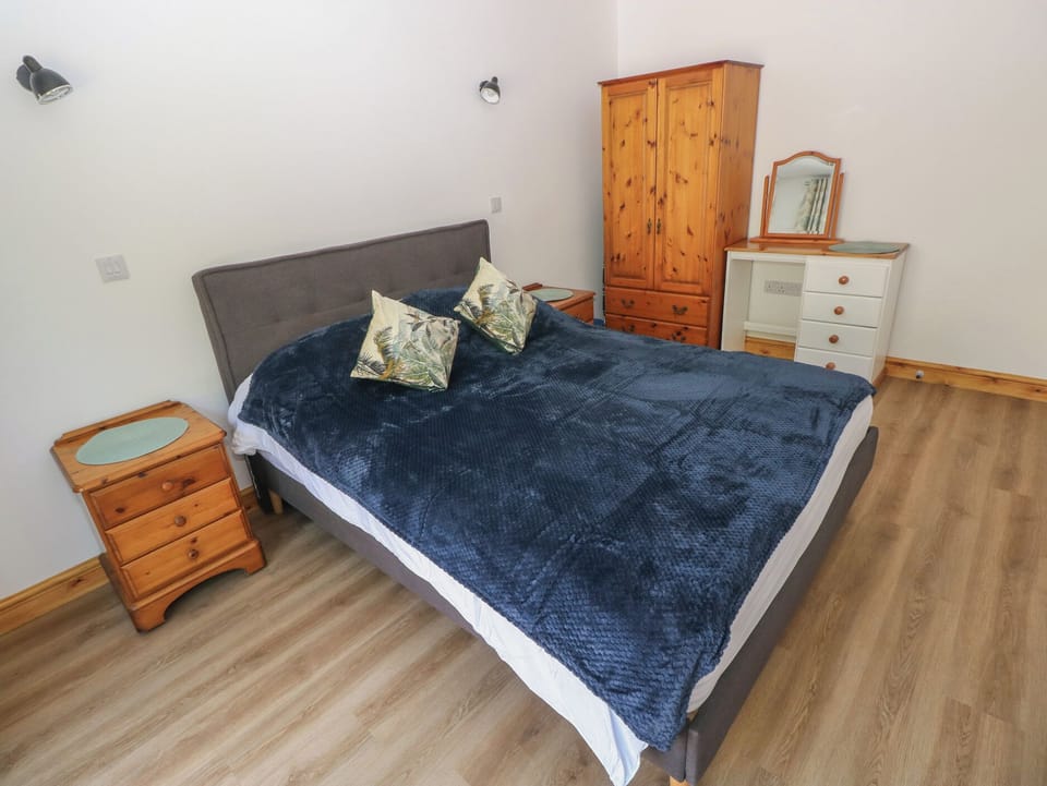 2 bedrooms, WiFi (free), individually decorated, individually furnished