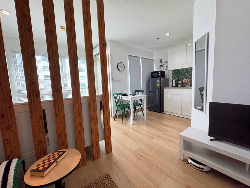 Apartment, 1 Bedroom, Accessible, Smoking | Interior
