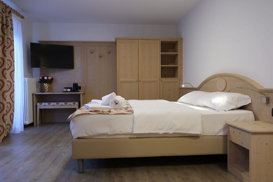 Standard Quadruple Room | In-room safe