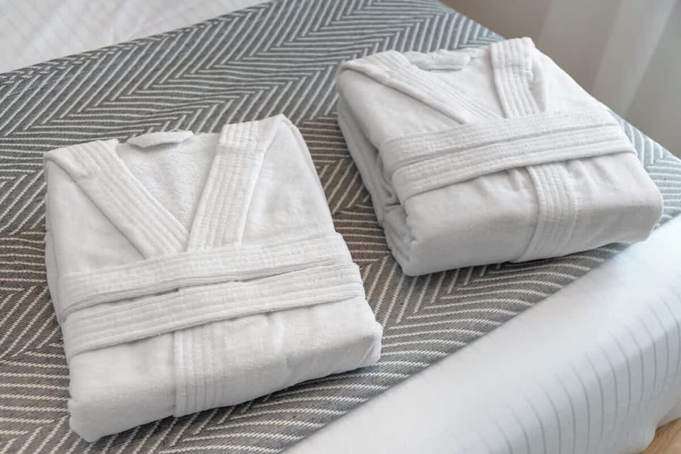 Fresh Towels and Hotel-Style Linen Provided