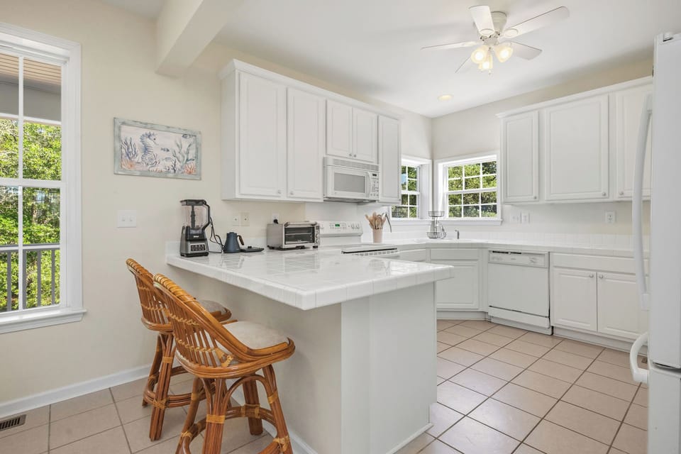 Kitchen - 1st Level Southeast