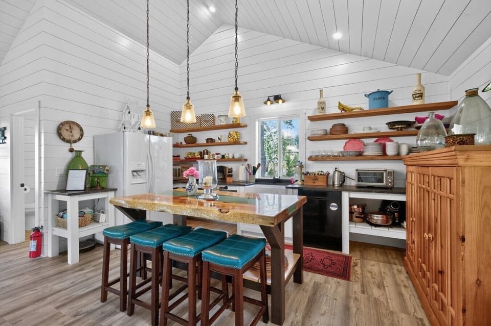 Kitchen | Kitchen Island | Pendant Lighting & Open Shelving