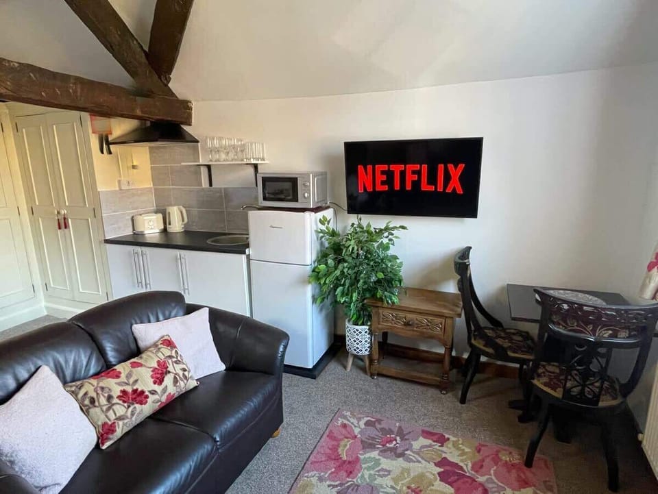 The Living Area: enjoy watching a film or dip into your favourite series whilst staying, using  the Smart TV.