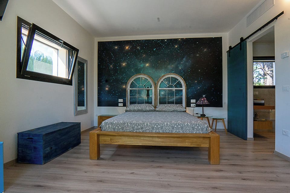 Superior Double Room, Balcony, Park View | Pillowtop beds, in-room safe, desk, laptop workspace