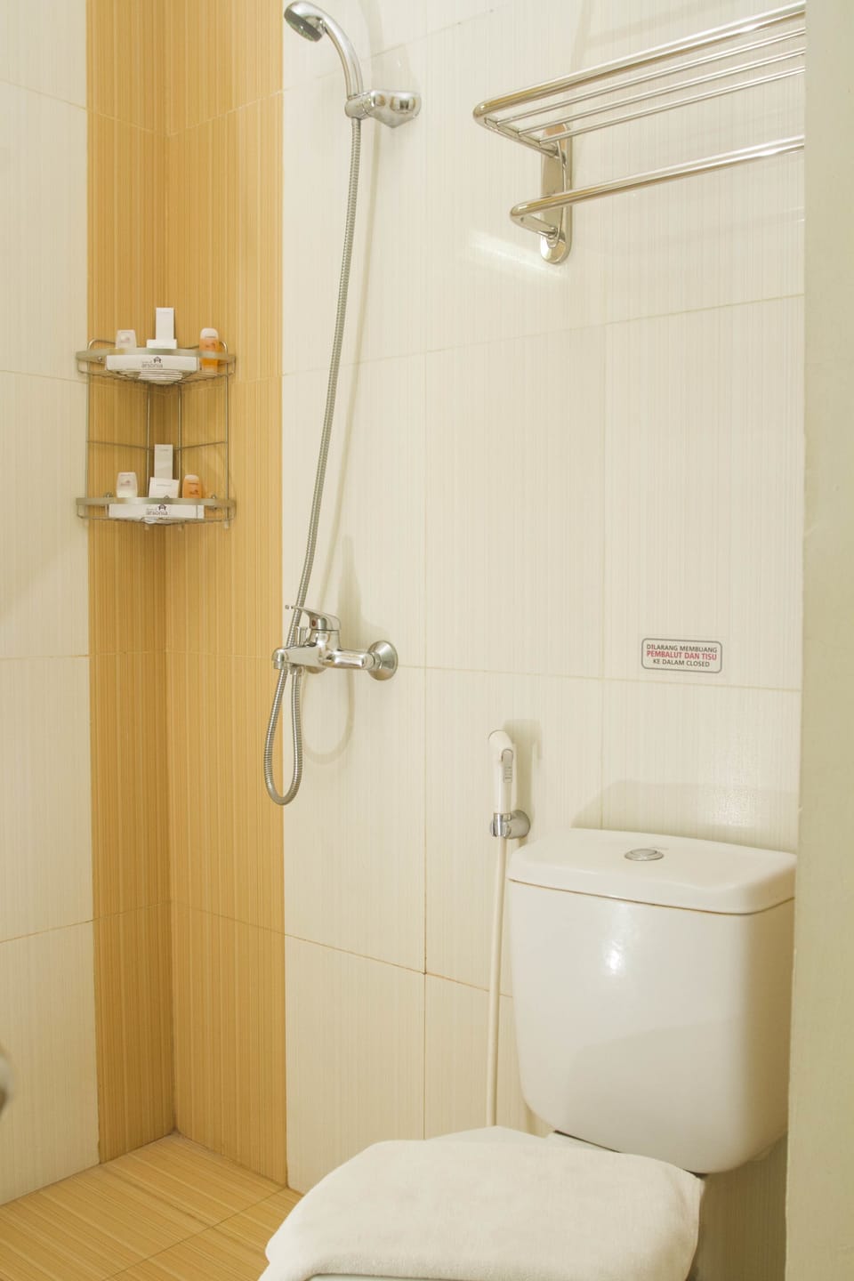 In-room safe, desk, rollaway beds, free WiFi