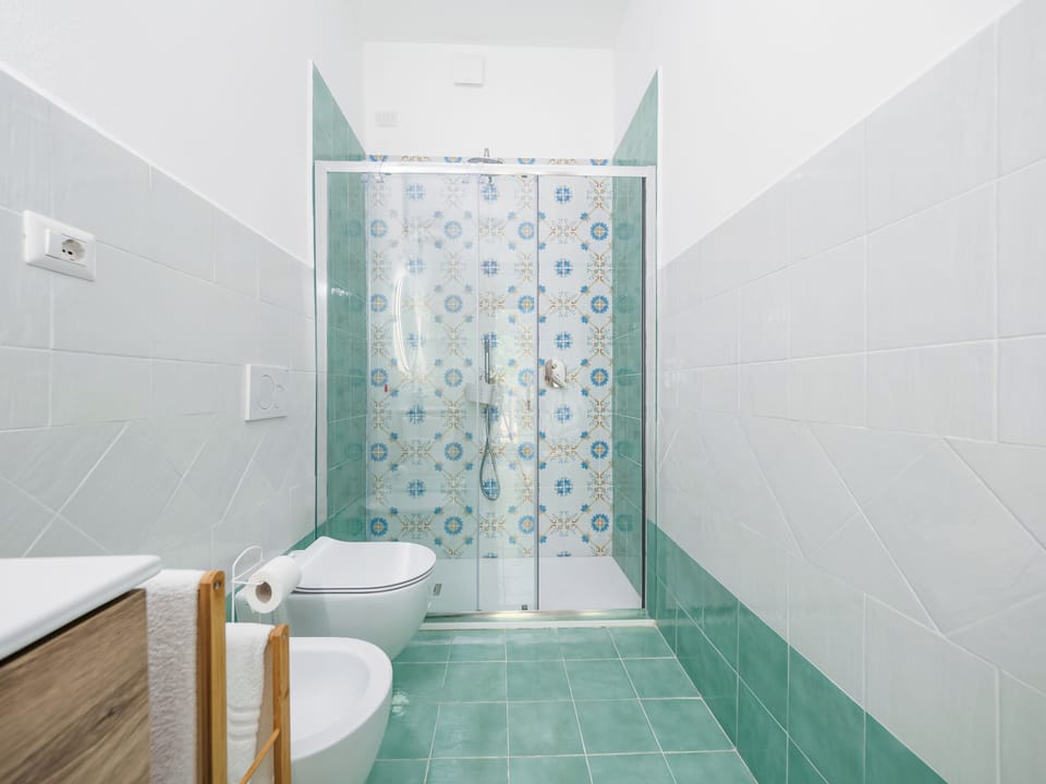Superior Tent, Sea View | Bathroom | Free toiletries, hair dryer, towels, soap