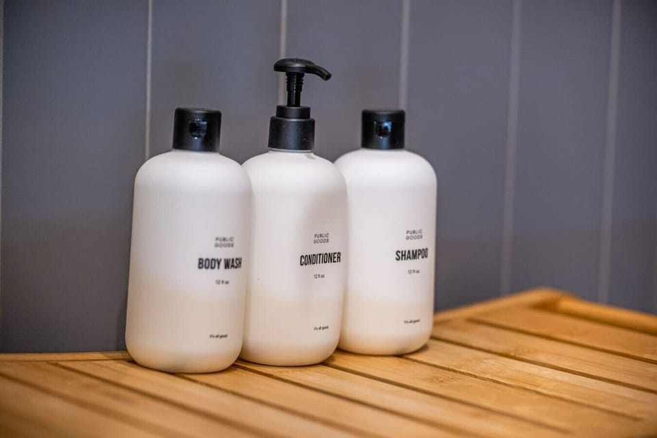 Bathroom amenities