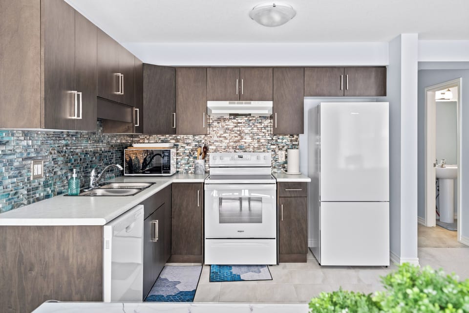 Fully equipped private kitchen