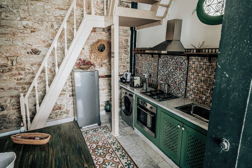 Apartment, 2 Bedrooms, Smoking, Patio | Private kitchen